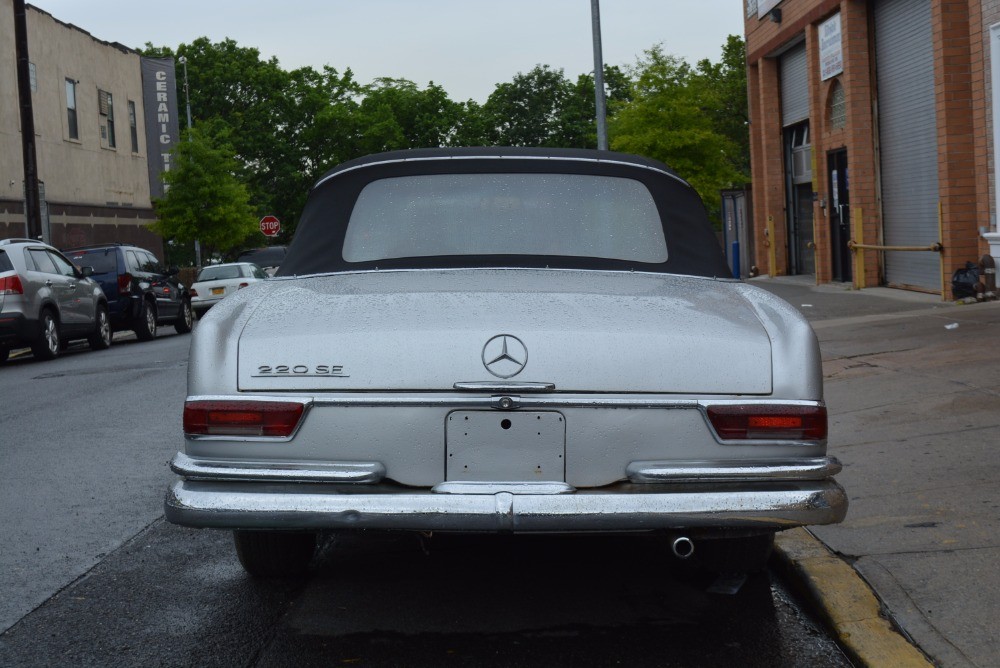 1963 Mercedes 220se horn #2