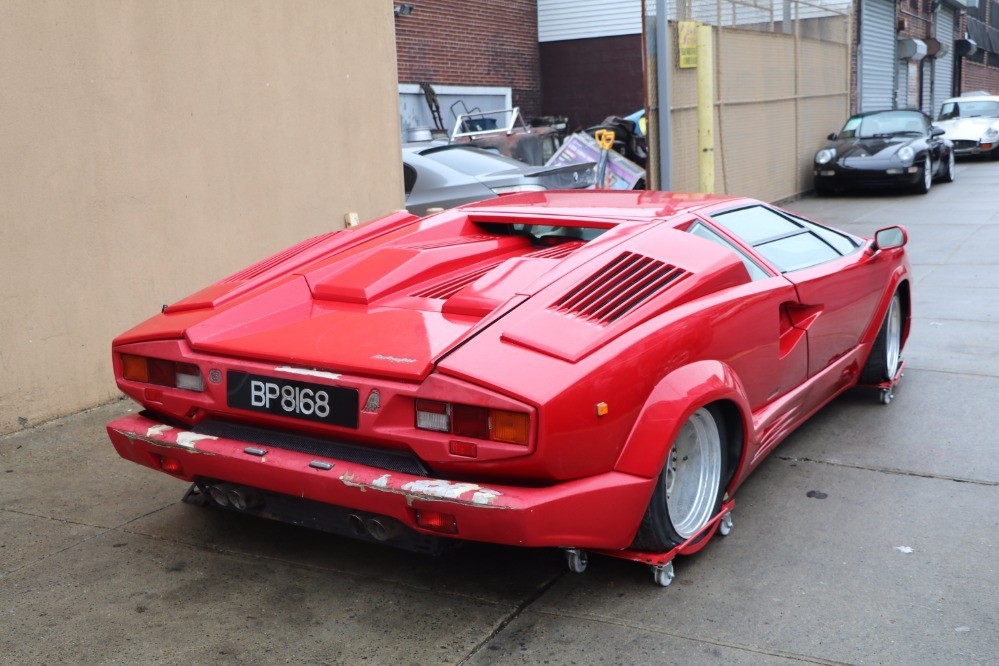 Lamborghini countach 1989