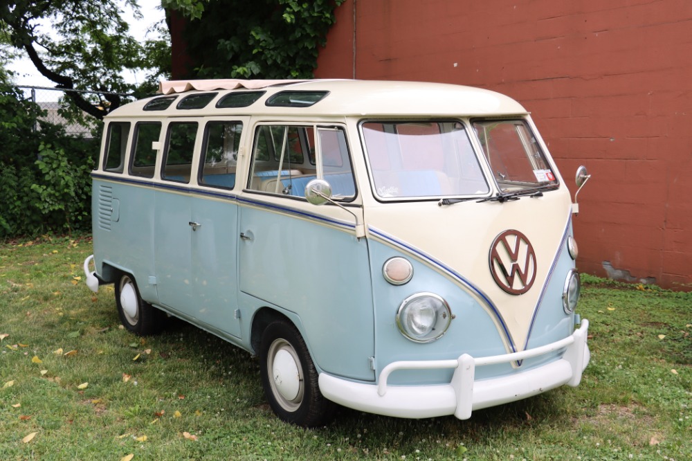 1974 Volkswagen Type 2 Bus 23 Window 