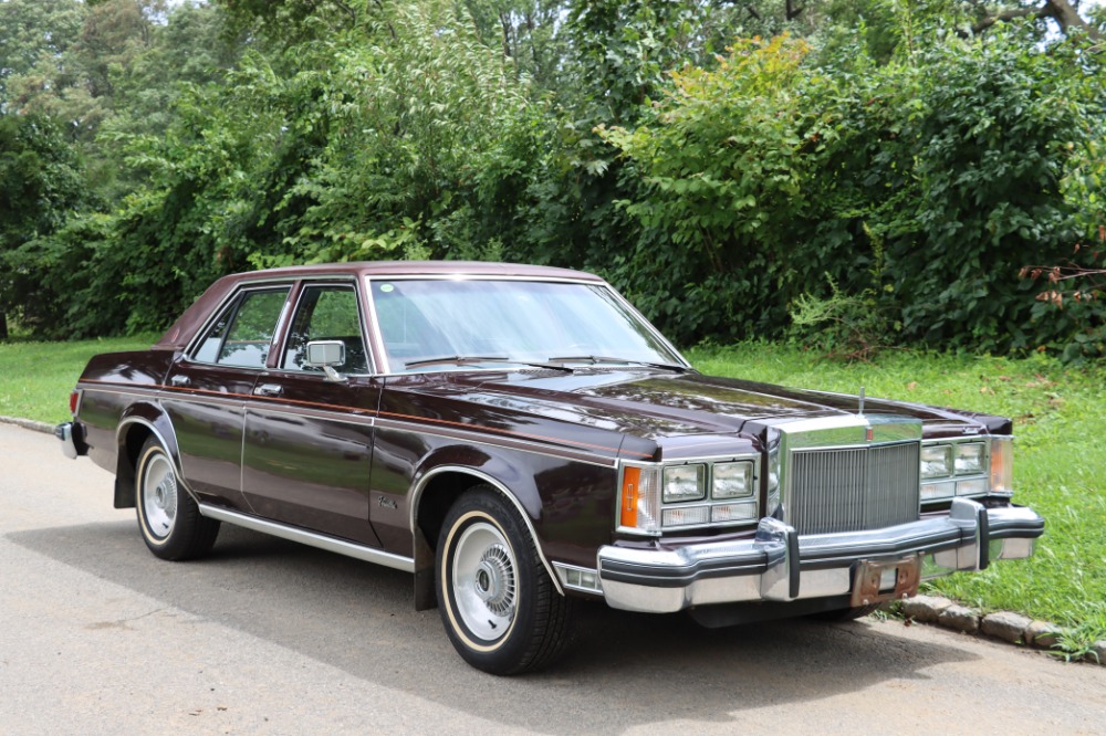 1977 Lincoln Versailles 