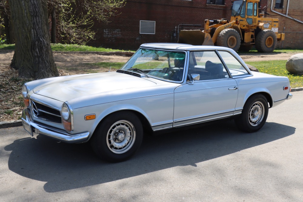 1969 Mercedes-Benz 280SL 2